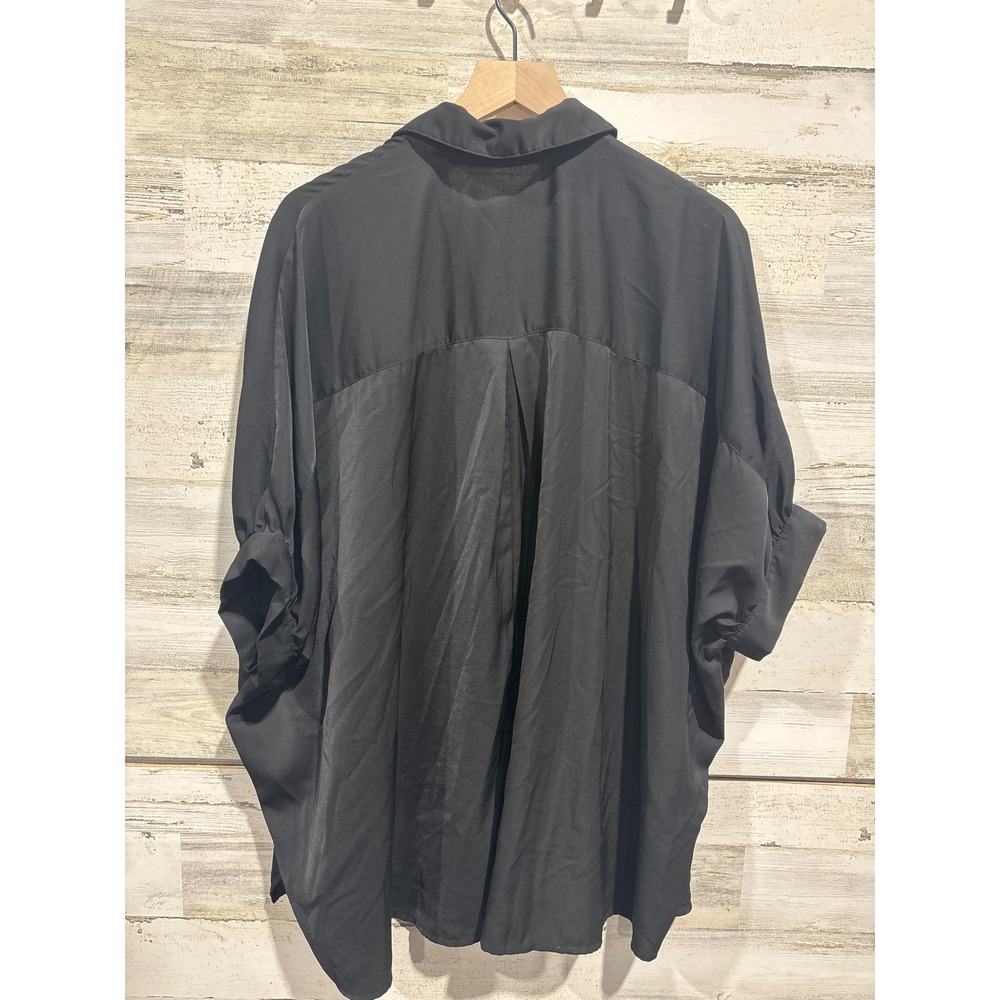 Gaudie Button Up Shirt Women Small/Medium Black Oversized Dolman Sleeve EUC - Picture 2 of 2